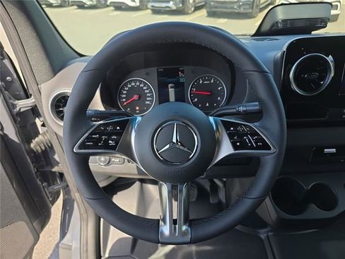 New 2026 Mercedes-Benz Sprinter 2500 image 22