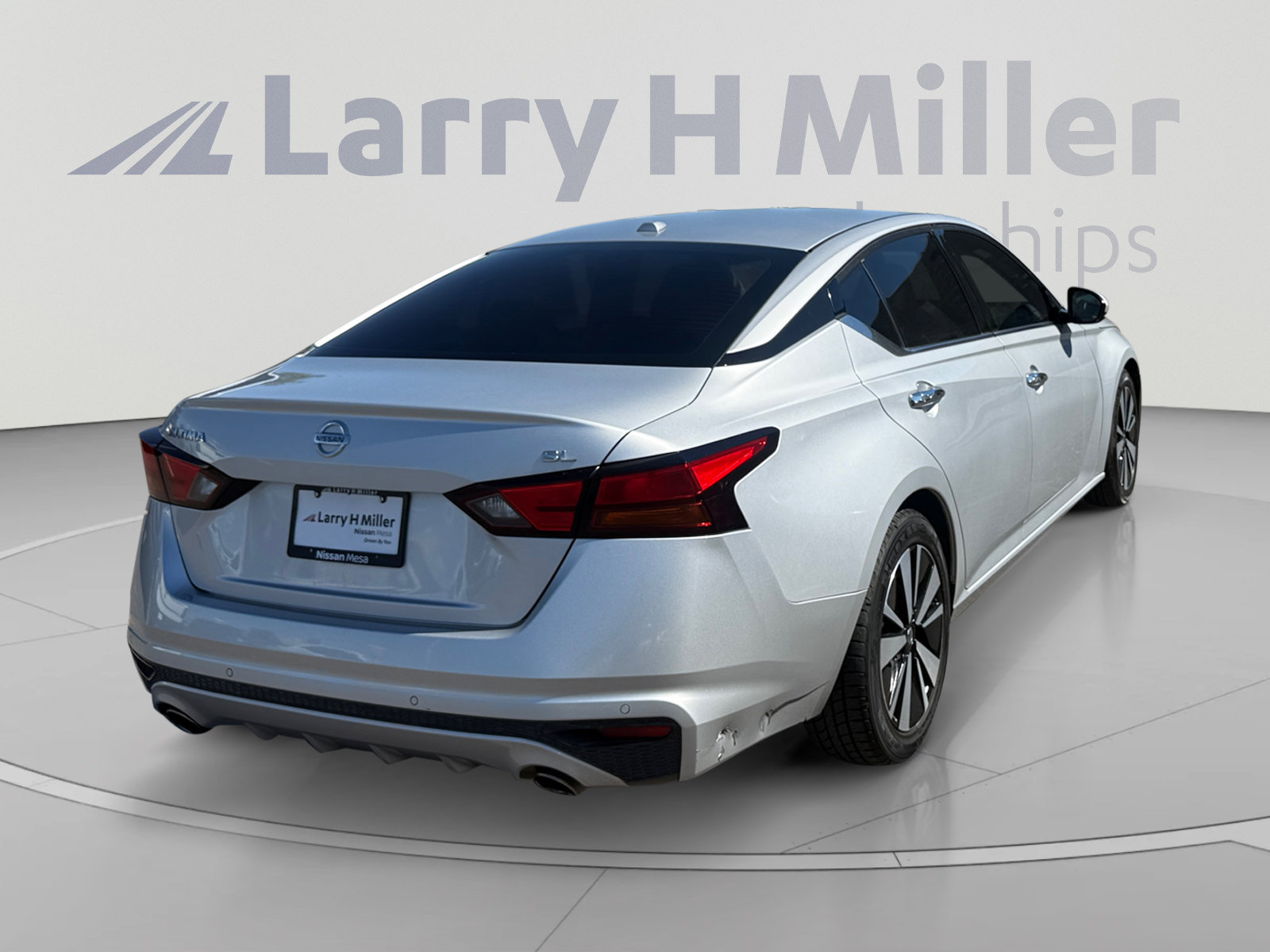 Used 2020 Nissan Altima 2.5 SL FWD image 5
