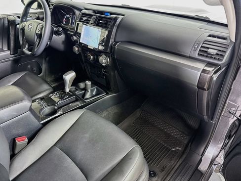 Certified 2023 Toyota 4Runner TRD Off-Road Premium w/ Moonroof Package AWD/4WD image 28
