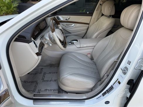 Used 2015 Mercedes-Benz S 550 Sedan image 13