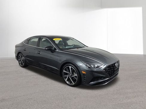 Used 2023 Hyundai Sonata SEL Plus image 12