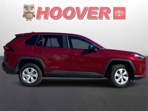 Used 2025 Toyota RAV4 LE image 2