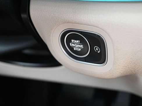 Used 2022 Mercedes-Benz GLS 450 4MATIC image 26