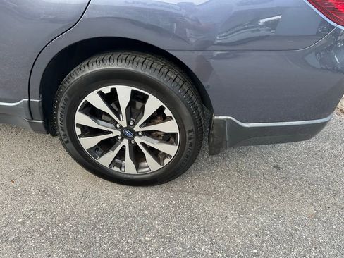 Used 2016 Subaru Outback 2.5i Limited image 10