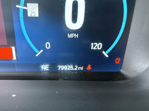 Used 2023 Ford F150 Lariat w/ Equipment Group 502A High image 13