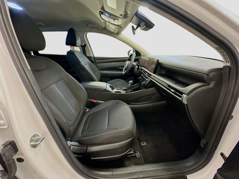 Used 2025 Hyundai Tucson SEL AWD/4WD image 33