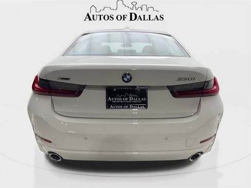 Used 2025 BMW 330i xDrive Sedan w/ Premium Package image 7