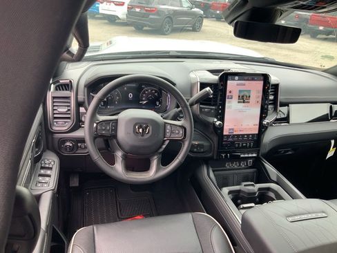 New 2026 RAM 2500 Limited AWD/4WD image 21