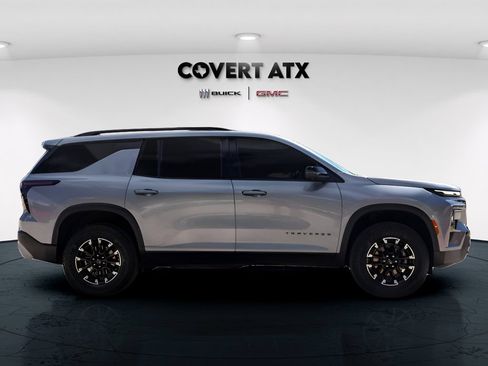 Used 2024 Chevrolet Traverse Z71 AWD/4WD image 7
