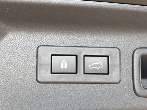 Used 2025 Subaru Forester Sport w/ Popular Package #1 AWD/4WD image 14