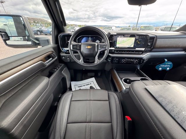 Certified 2026 Chevrolet Silverado 3500 High Country w/ Technology Package AWD/4WD image 25