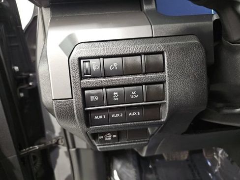 Used 2024 Toyota Tacoma TRD Off-Road w/ TRD Off Road Upgrade Package AWD/4WD image 17