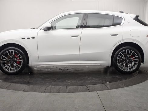 New 2025 Maserati Grecale GT AWD/4WD image 6