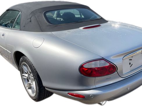 Used 2001 Jaguar XK8 Convertible image 4