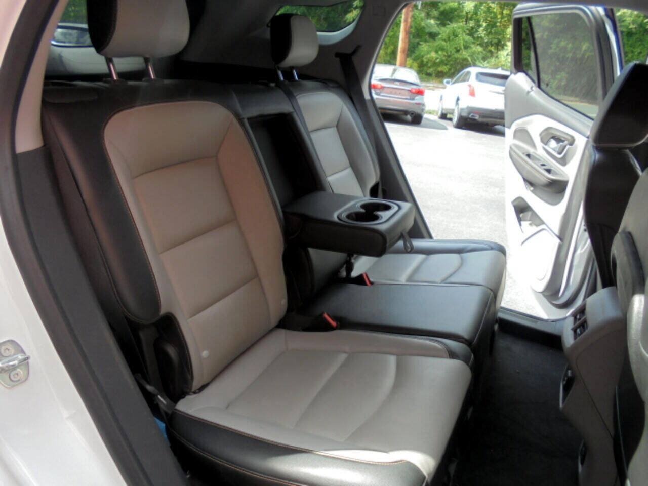 Used 2020 GMC Terrain SLT FWD image 15
