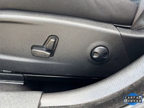 Used 2023 Dodge Charger SXT image 16