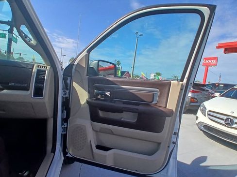 Used 2016 RAM 1500 Big Horn AWD/4WD image 17