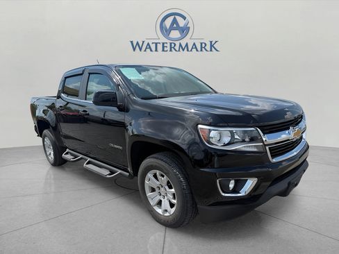 Used 2020 Chevrolet Colorado LT w/ Luxury Package AWD/4WD image 11