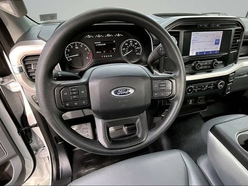 Used 2022 Ford F150 XL w/ Equipment Group 101A High AWD/4WD image 9