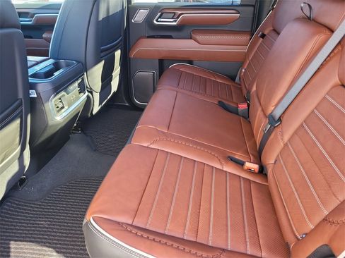 New 2026 GMC Sierra 3500 Denali Ultimate image 22