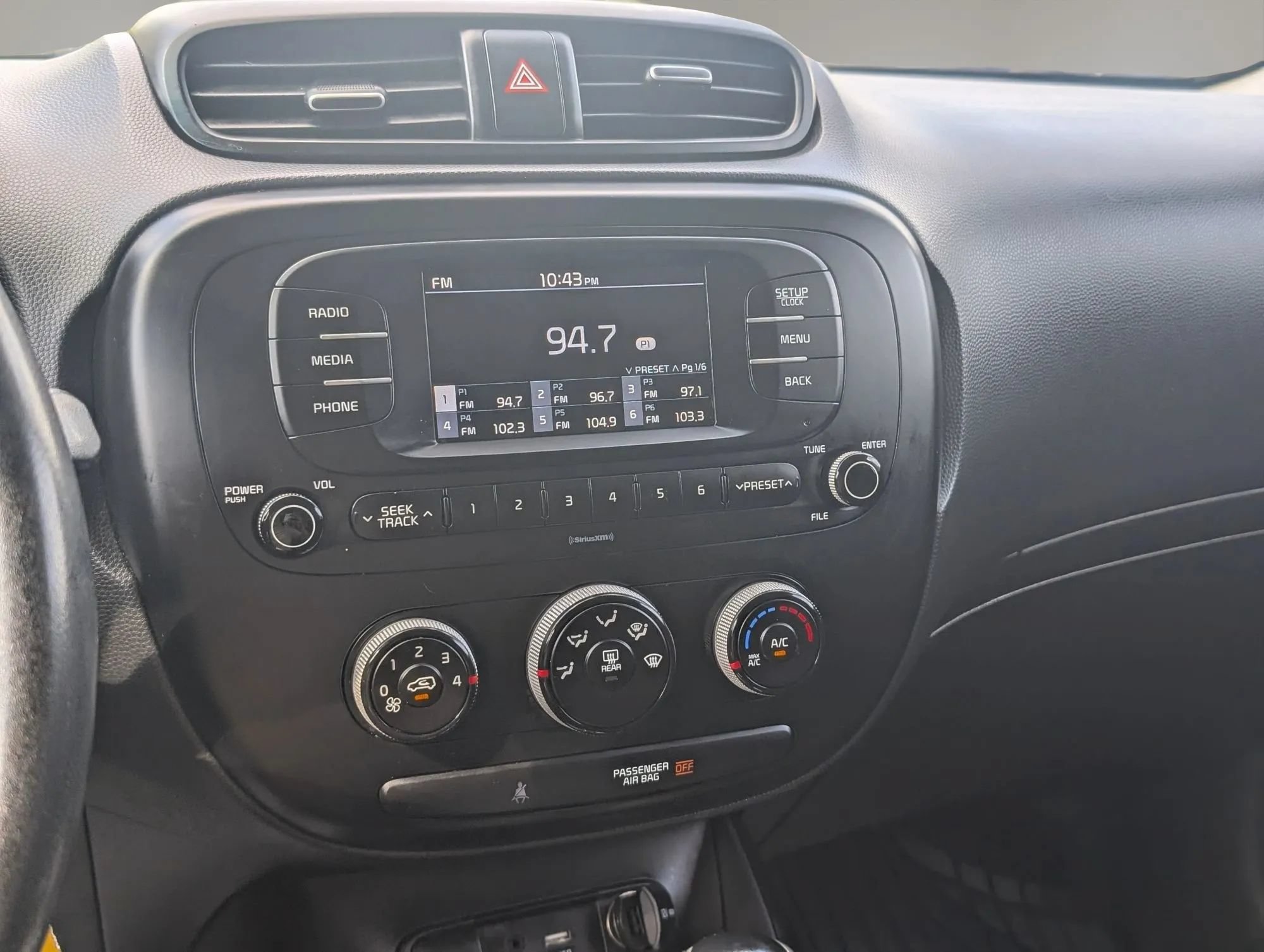 Used 2017 Kia Soul FWD image 32