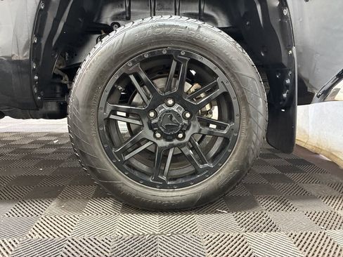 Used 2018 Toyota Tundra SR5 RWD image 31