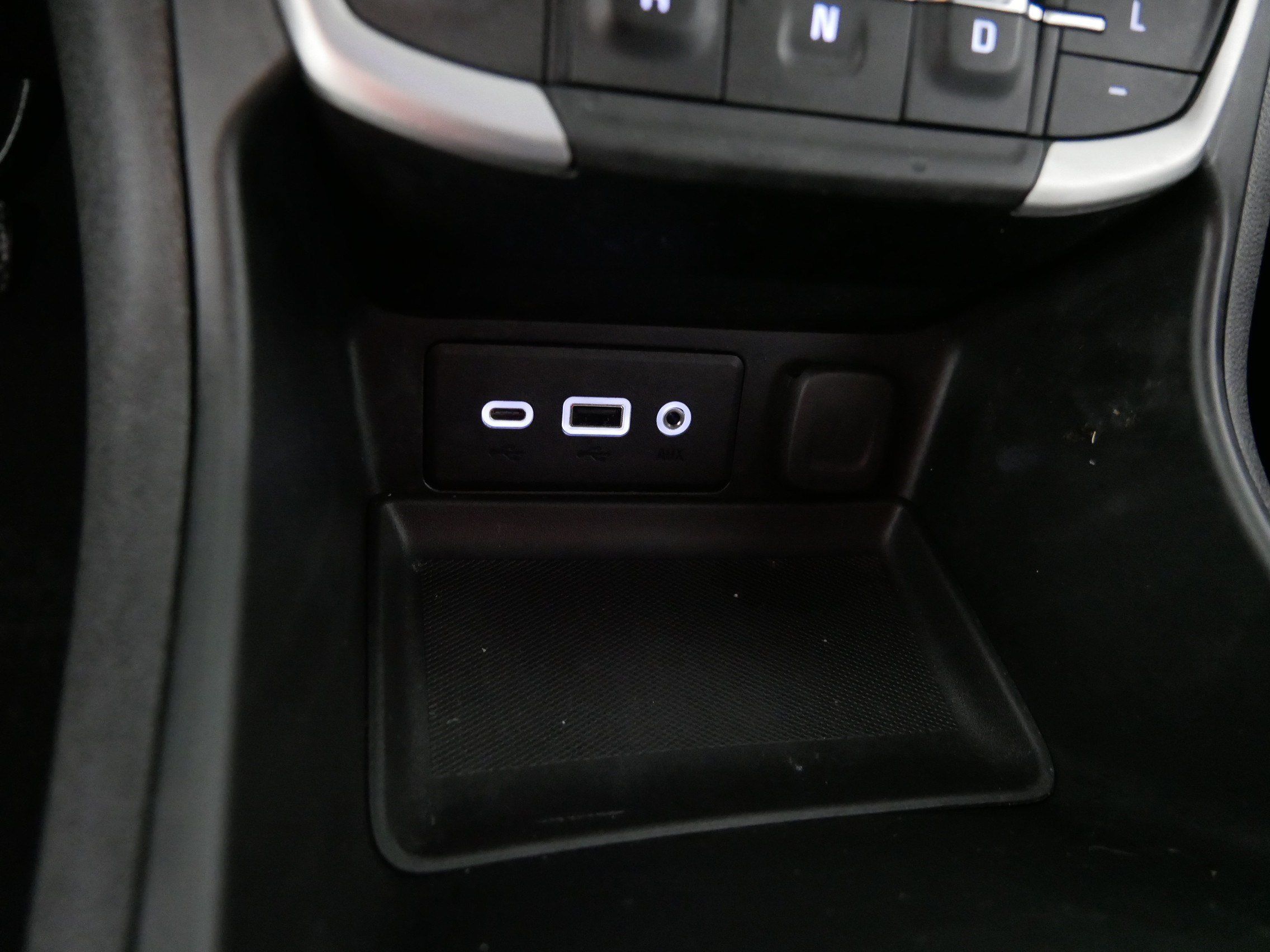 Used 2023 GMC Terrain SLE w/ Driver Convenience Package AWD/4WD image 30