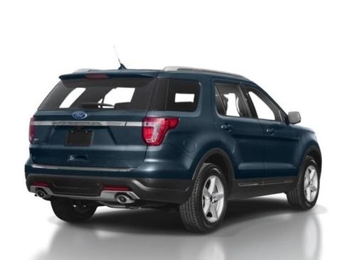 Certified 2018 Ford Explorer Limited w/ Equipment Group 301A AWD/4WD image 2