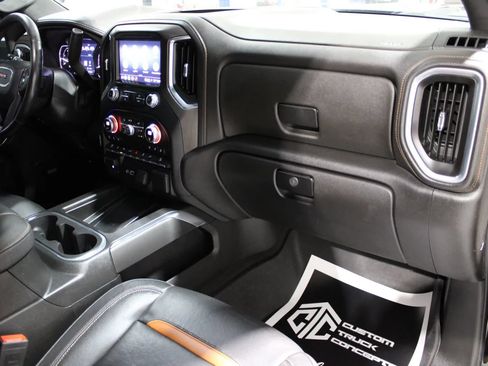 Used 2022 GMC Sierra 2500 AT4 w/ AT4 Premium Plus Package AWD/4WD image 48