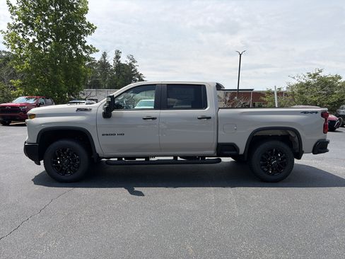 New 2026 Chevrolet Silverado 2500 Custom w/ Custom Value Package AWD/4WD image 8