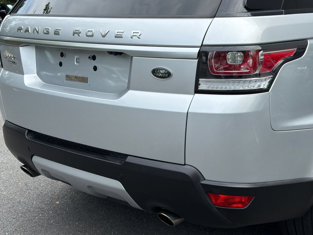 Used 2016 Land Rover Range Rover Sport HSE AWD/4WD image 5
