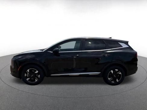Used 2026 Kia Sportage LX FWD image 8
