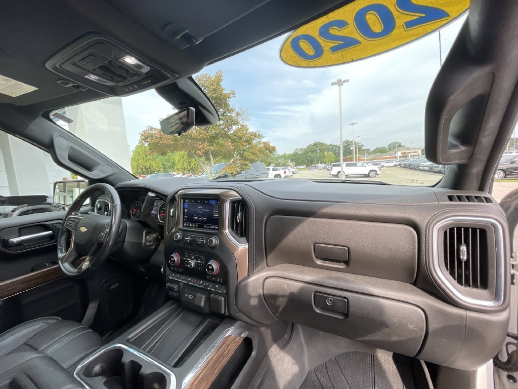 Certified 2020 Chevrolet Silverado 1500 High Country w/ Technology Package AWD/4WD image 30