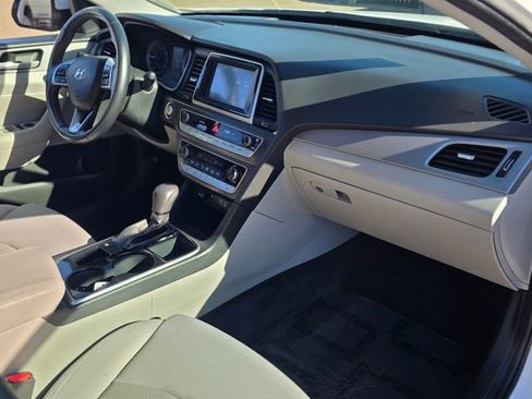 Used 2019 Hyundai Sonata SEL image 9