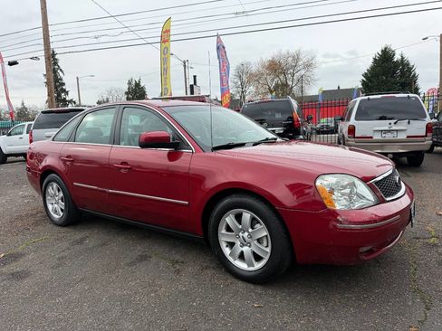 Used 2005 Ford Five Hundred SEL image 2