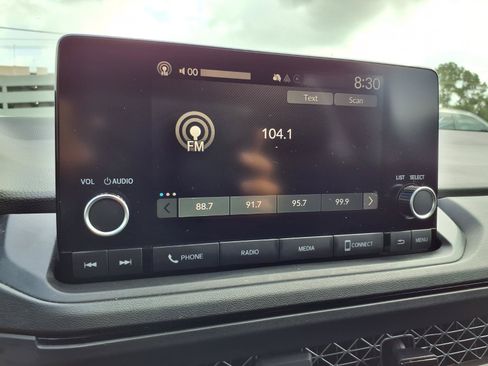 Used 2023 Honda Accord LX image 6