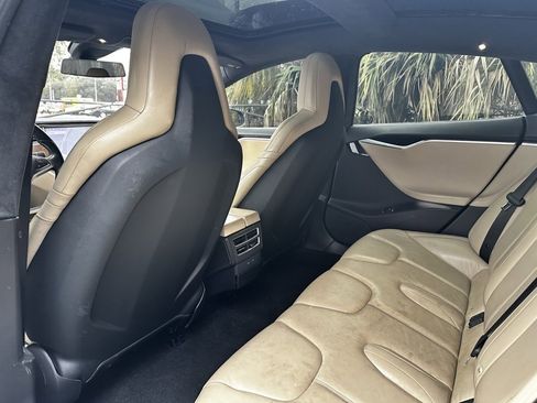 Used 2016 Tesla Model S 75D image 26