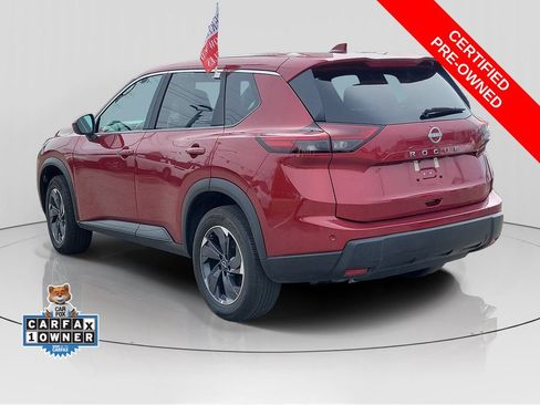 Used 2025 Nissan Rogue SV FWD image 3