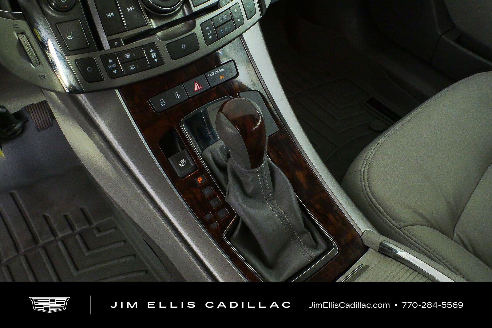 Used 2010 Buick LaCrosse CXL FWD image 13