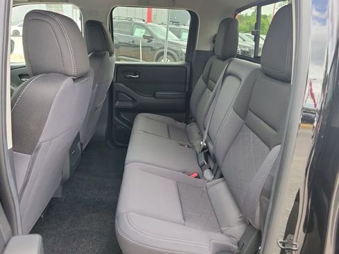 New 2026 Nissan Frontier SV AWD/4WD image 11