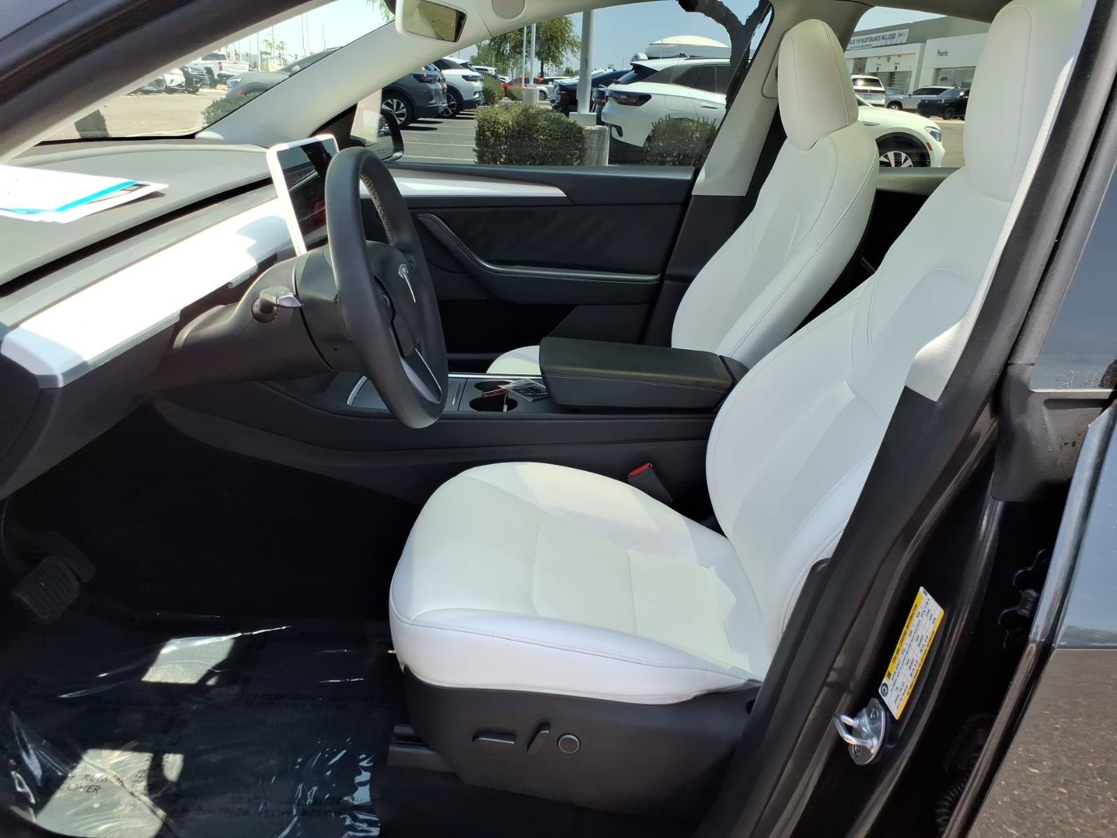 Used 2025 Tesla Model Y Long Range RWD image 20