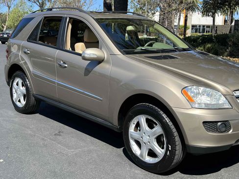 Used 2008 Mercedes-Benz ML 350 4MATIC image 49