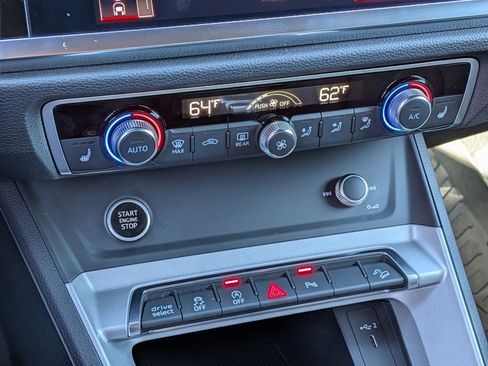 Used 2022 Audi Q3 2.0T Premium Plus image 27