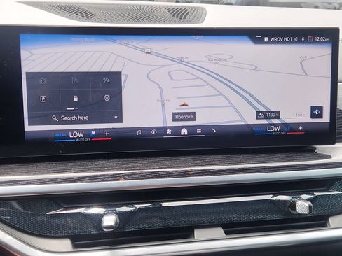 Used 2026 BMW X6 xDrive40i AWD/4WD image 26