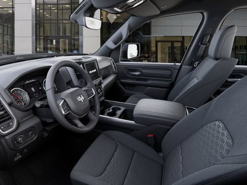 New 2026 RAM 1500 Express AWD/4WD image 22