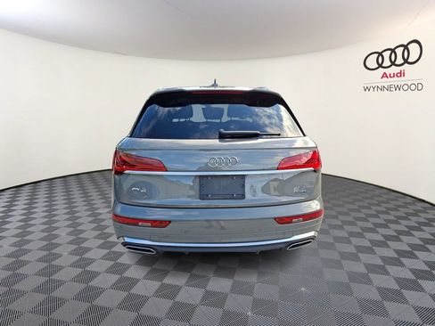 Used 2023 Audi Q5 2.0T Premium w/ Convenience Package AWD/4WD image 5