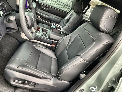 New 2026 Toyota Tundra SR5 image 18