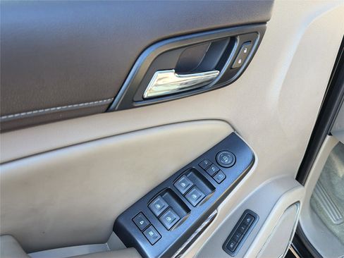 Used 2015 GMC Yukon XL SLT image 29