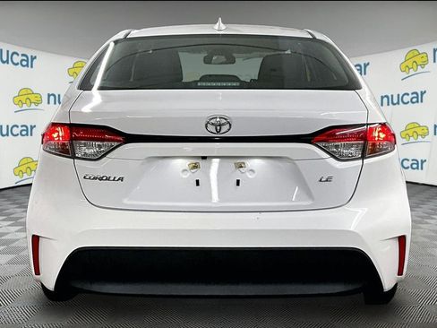 Certified 2024 Toyota Corolla LE FWD image 5