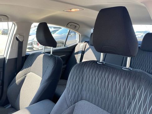 Used 2025 Toyota Camry LE image 21